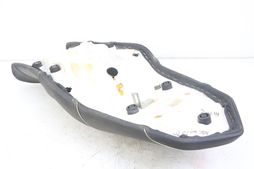 photo de SITZ YAMAHA XJ6 ABS 600 (2008 - 2016)