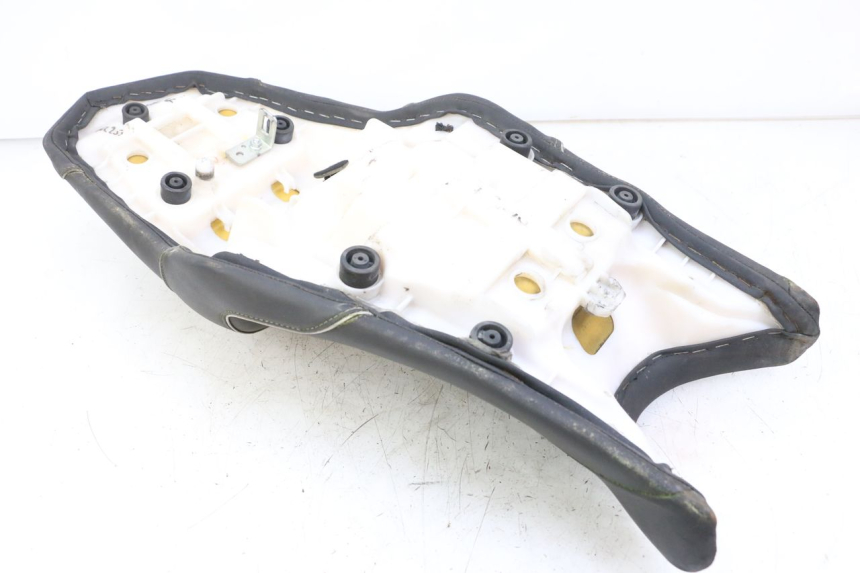 photo de SITZ YAMAHA XJ6 ABS 600 (2008 - 2016)