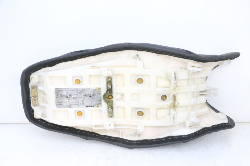 photo de SITZ KAWASAKI ZR 7 750 (1999 - 2001) - Oberflächenzustand und Material
