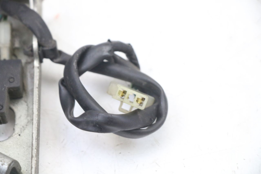 photo de SITZSCHLOSS HONDA FES S-WING SWING ABS 125 (2007 - 2015)