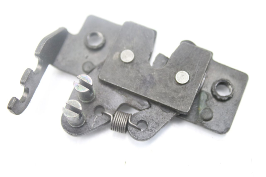 photo de SITZBANKSCHLOSS PIAGGIO MP3 500 (2014 - 2016) - Detailansicht des Bauteils