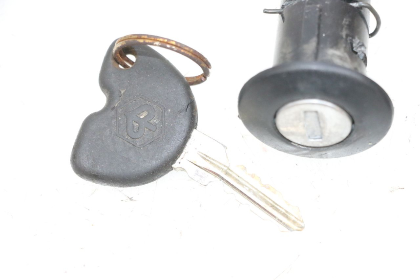 photo de SITZSCHLOSS PIAGGIO NEW TYPHOON 50 (2018 - 2021) - Technische Nahaufnahme