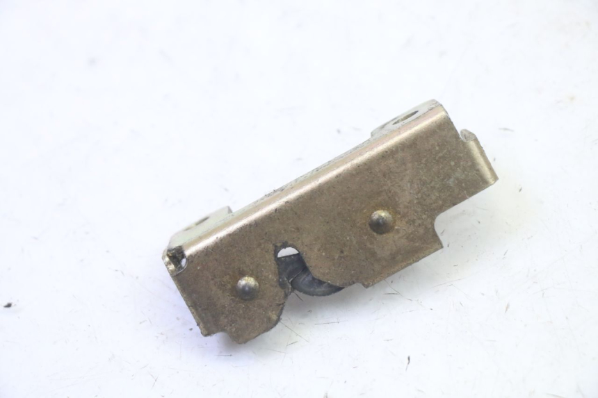 photo de SITZBANKSCHLOSS KYMCO AGILITY NAKED RENOUVO 2T 50 (2011 - 2018)