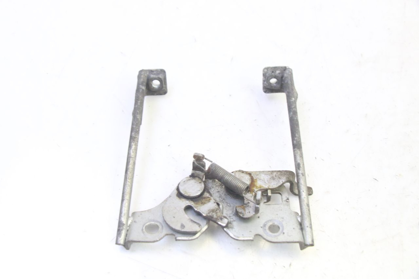 photo de SITZSCHLOSS HONDA CBF 125 (2009 - 2015)