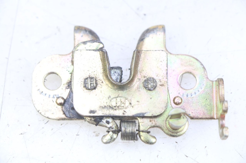 photo de SITZBANKSCHLOSS PEUGEOT CITYSTAR 2T 50 (2018 - 2021)