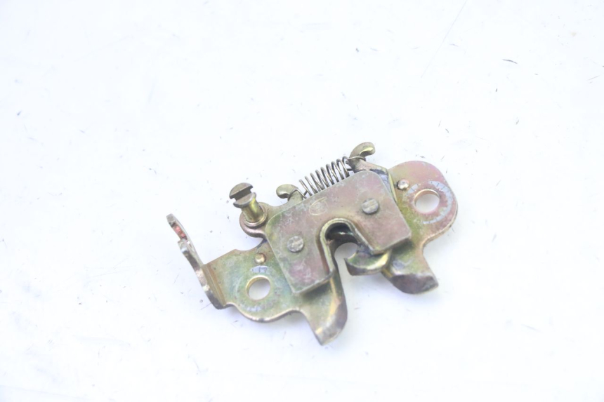 photo de SITZBANKSCHLOSS PEUGEOT CITYSTAR 50 (2013 - 2017)