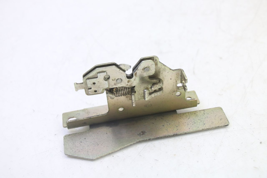 photo de SITZBANKSCHLOSS KYMCO DINK STREET 125 (2009 - 2014)