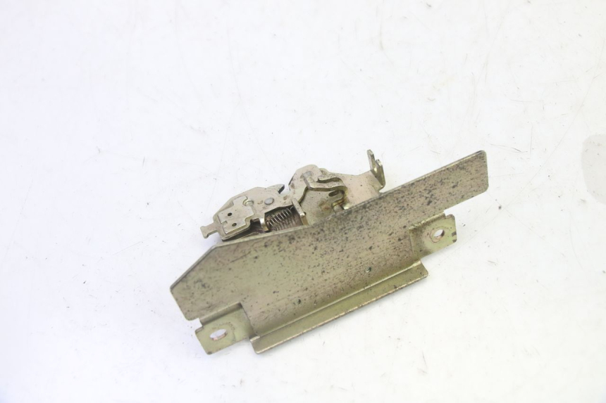 photo de SITZBANKSCHLOSS KYMCO DINK STREET 125 (2009 - 2014)