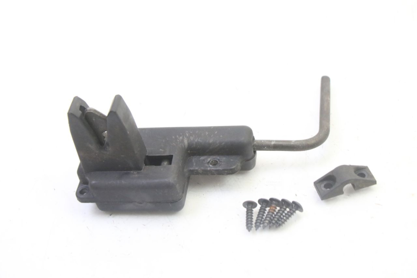 photo de SITZBANKSCHLOSS PIAGGIO FLY 2T 50 (2004 - 2017)