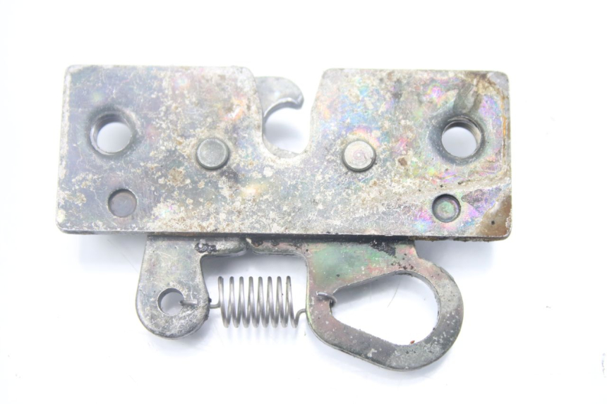 photo de SITZSCHLOSS PEUGEOT FOX 50 (1995 - 2003) - Detailansicht des Bauteils