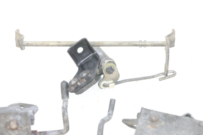 photo de SITZSCHLOSS KAWASAKI GPX R WARBIRD 600 (1988 - 1993) - Technische Nahaufnahme