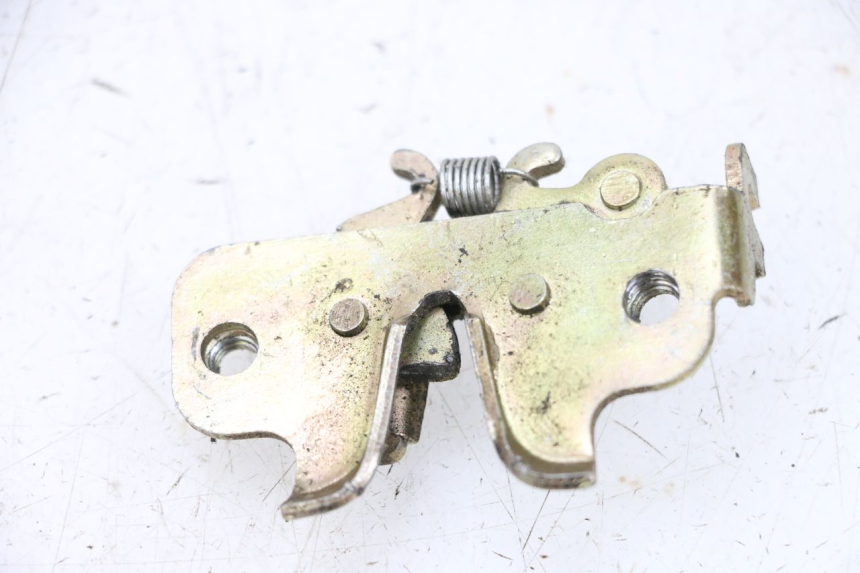 photo de SITZSCHLOSS JM MOTORS GTS 125 (2015 - 2019) - Alternative Perspektive