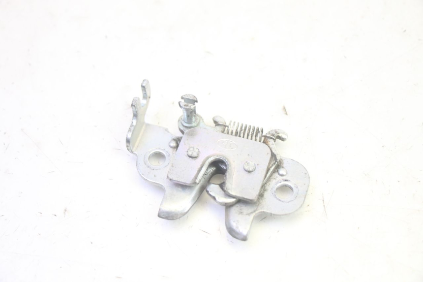 photo de SITZBANKSCHLOSS PEUGEOT KISBEE 4T 50 (2018 - 2022) - Hauptansicht