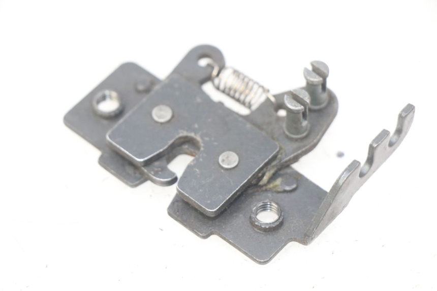 photo de SITZBANKSCHLOSS PIAGGIO MP3 LT 300 (2010 - 2016)