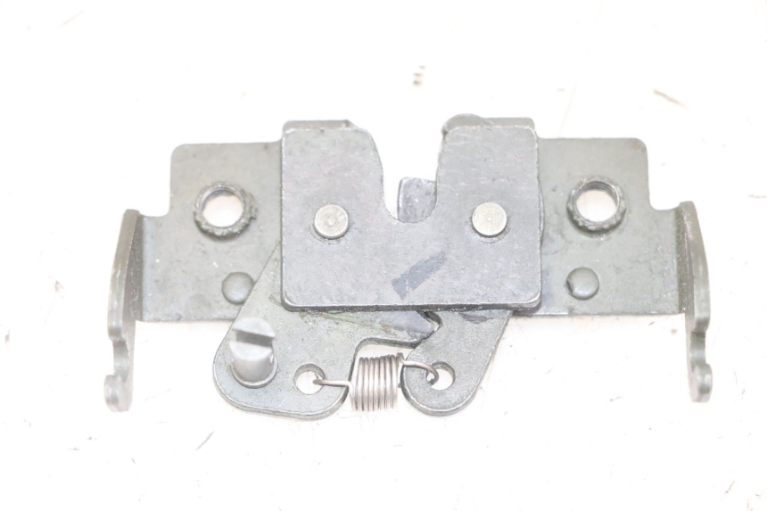 photo de SITZSCHLOSS PIAGGIO MP3 LT 300 (2010 - 2016)