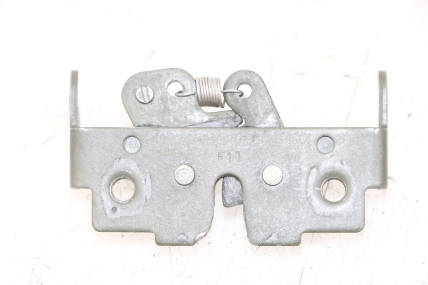 photo de SITZSCHLOSS PIAGGIO MP3 LT 300 (2010 - 2016)