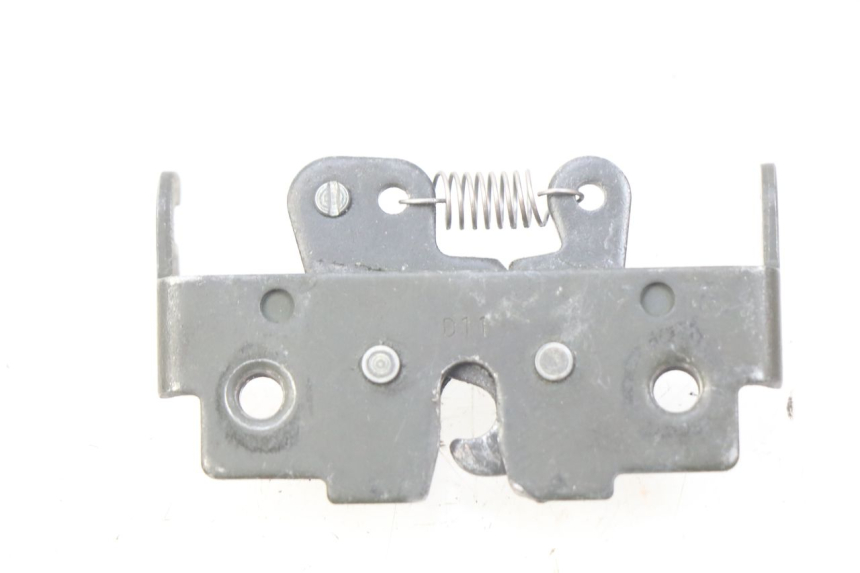 photo de SITZBANKSCHLOSS PIAGGIO MP3 500 (2011 - 2015)