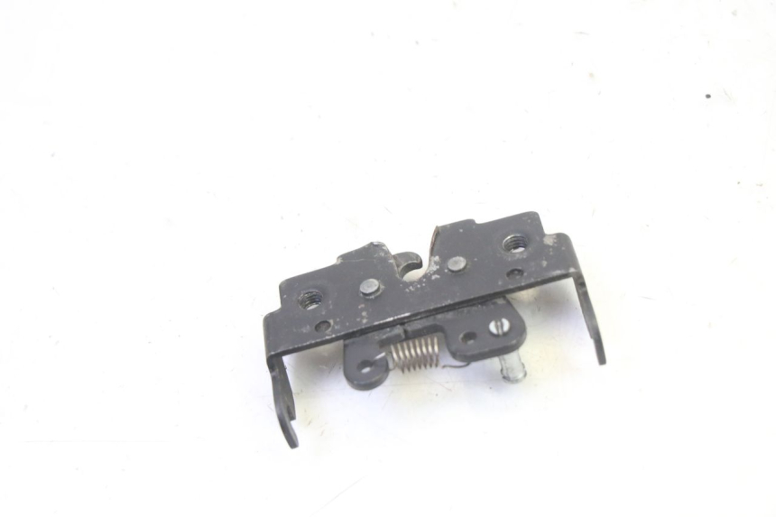 photo de SITZBANKSCHLOSS PIAGGIO MP3 125 (2006 - 2014)