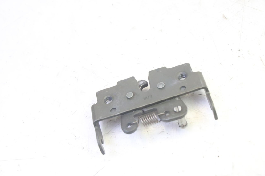 photo de SITZSCHLOSS PIAGGIO MP3 RL 250 (2007 - 2010) - Alternative Perspektive