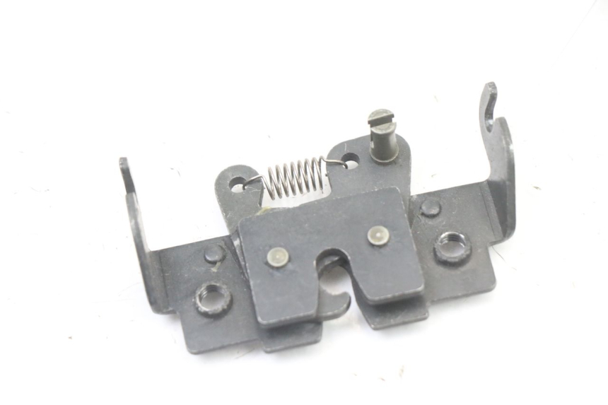 photo de SITZSCHLOSS PIAGGIO NRG POWER PUREJET 50 (2018 - 2021)