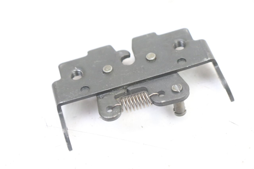 photo de SITZSCHLOSS PIAGGIO NRG POWER PUREJET 50 (2018 - 2021)