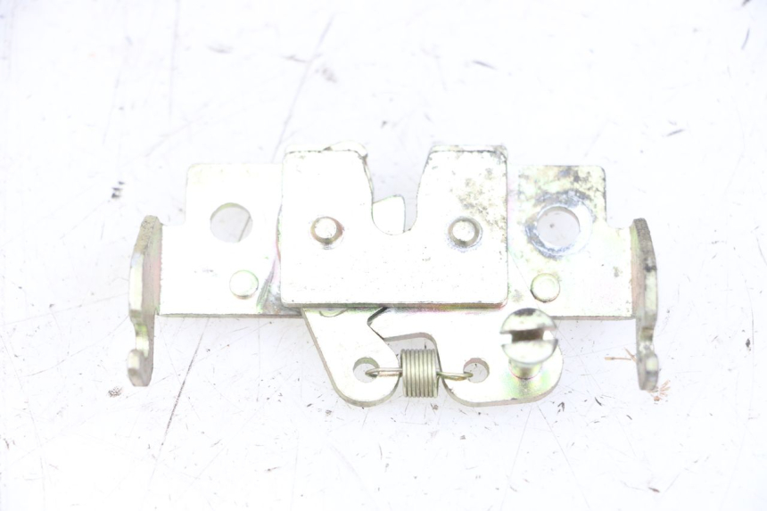 photo de SITZSCHLOSS PEUGEOT VIVACITY 125 (2010 - 2017)