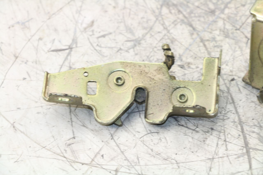 photo de SITZBANKSCHLOSS REVATTO IMPERATOR 125 (2007 - 2015)