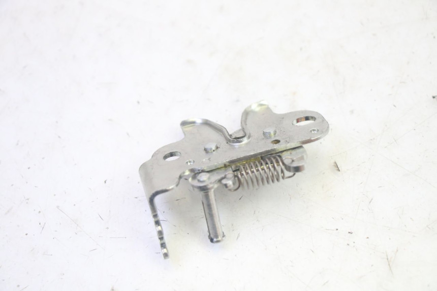 photo de SITZSCHLOSS YAMAHA TRICITY 300 (2020 - 2024) - Alternative Perspektive