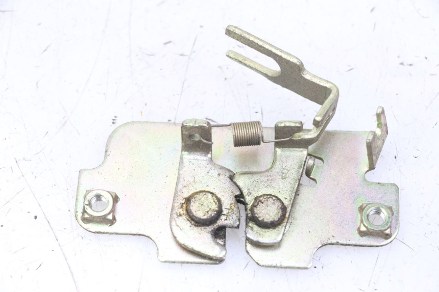 photo de SITZBANKSCHLOSS PEUGEOT TWEET 4T 50 (2018 - 2020)