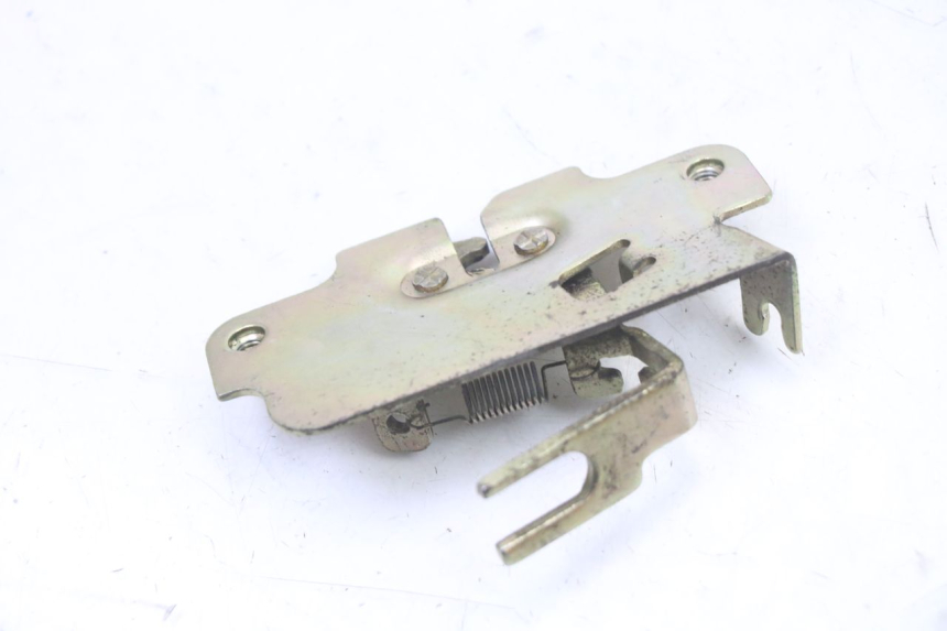 photo de SITZSCHLOSS PEUGEOT TWEET PRO CARGO 50 (2018 - 2020)