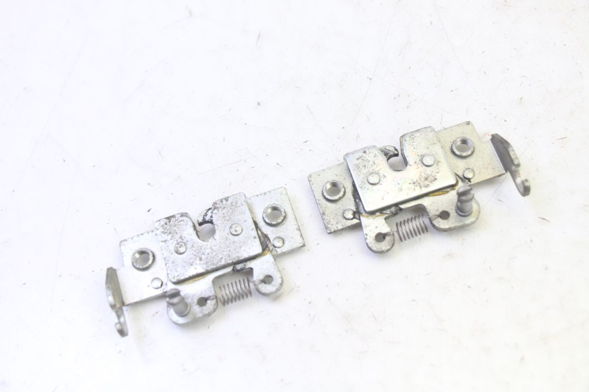 photo de SITZBANKSCHLOSS YAMAHA X-MAX XMAX 250 (2006 - 2009)