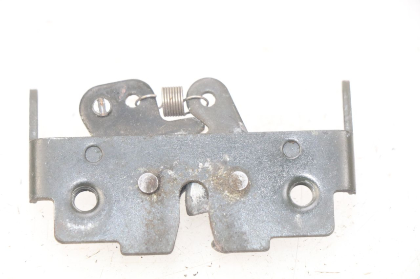 photo de SITZBANKSCHLOSS PIAGGIO X9 EVOLUTION 125 (2003 - 2007)