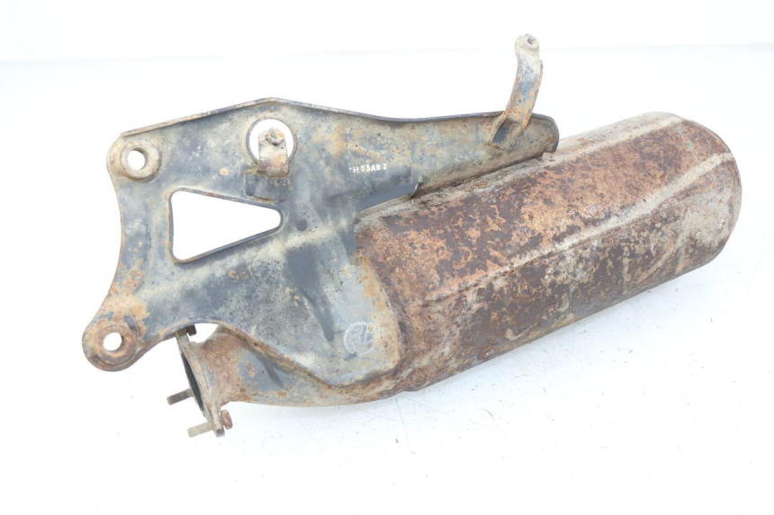 photo de SCHALLDÄMPFER DAELIM S FIVE 2T 50 (2005 - 2009) - Details der Befestigungspunkte