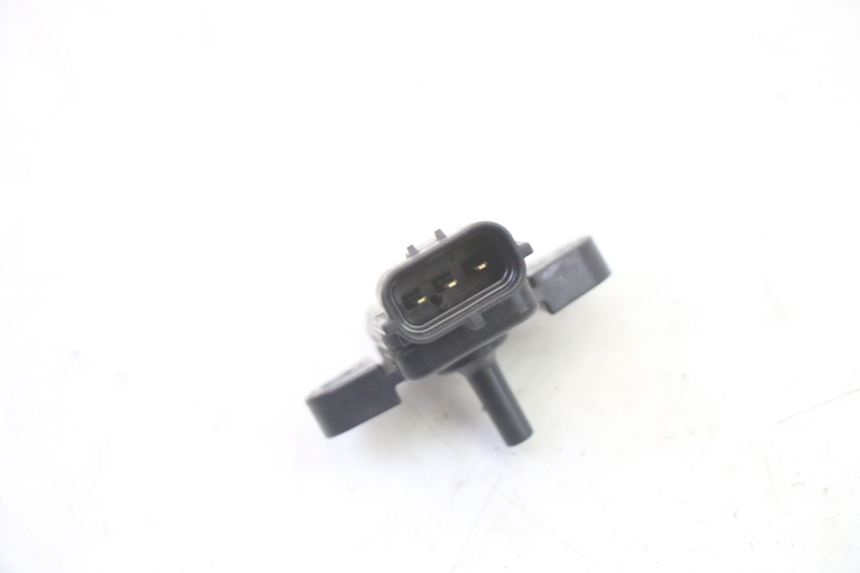 photo de LUFTDRUCKSENSOR YAMAHA FZ6 FAZER S2 600 (2007 - 2011)
