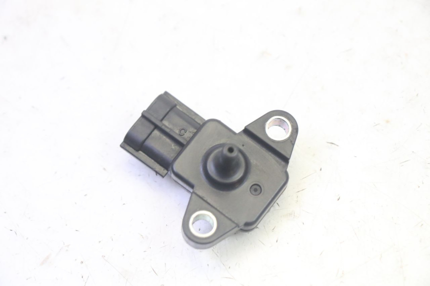 photo de LUFTDRUCKSENSOR YAMAHA FZ6 N FAZER 600 (2004 - 2006)