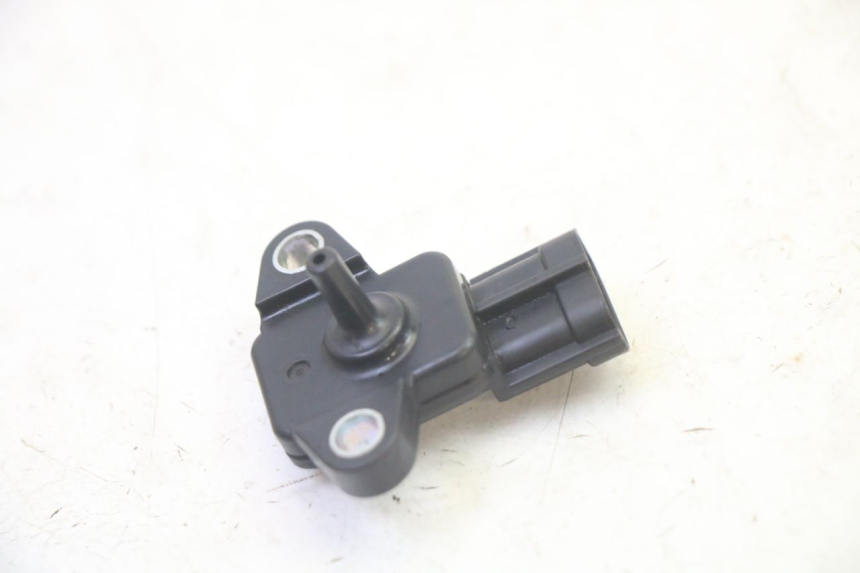 photo de LUFTDRUCKSENSOR YAMAHA FZ6 N FAZER 600 (2004 - 2006)