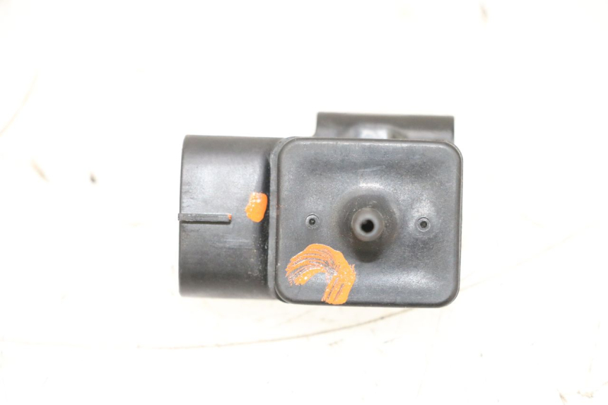 photo de LUFTDRUCKSENSOR SUZUKI GSXR GSX-R 1000 (2003 - 2004) - Technische Nahaufnahme