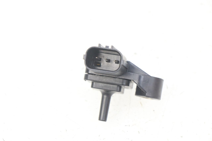 photo de LUFTDRUCKSENSOR HONDA CBRF CBR-F PC41 600 (2011 - 2013)