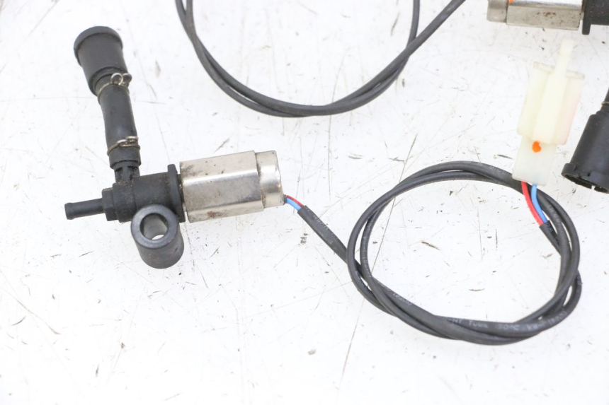 photo de LUFTDRUCKSENSOR SYM FIDDLE 3 III 50 (2014 - 2020)