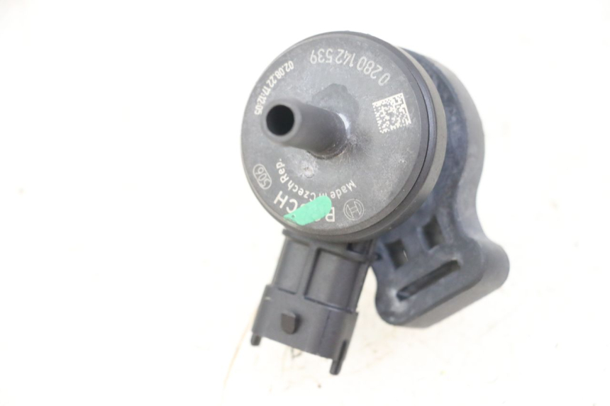 photo de LUFTDRUCKSENSOR PIAGGIO VESPA PRIMAVERA 4T 50 (2021 - 2024)