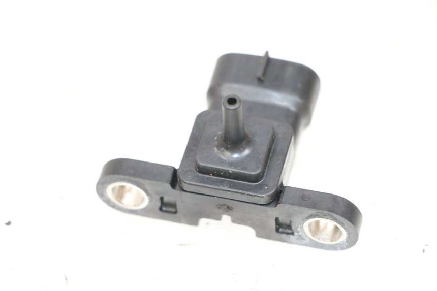 photo de LUFTDRUCKSENSOR YAMAHA X-MAX XMAX 125 (2010 - 2013) - Alternative Perspektive