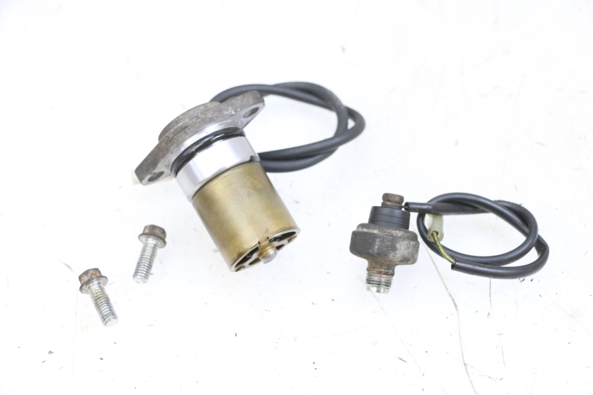 photo de ÖLDRUCKSENSOR SUZUKI BURGMAN 650 (2013 - 2020)