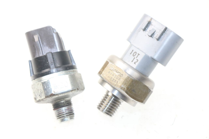photo de ÖLDRUCKSENSOR HONDA INTEGRA NC D 750 (2016 - 2018)