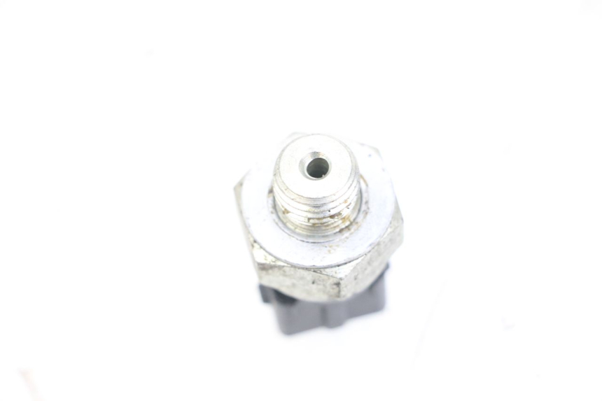 photo de ÖLDRUCKSENSOR MOTO GUZZI NORGE 8V GT 1200 (2011 - 2016)