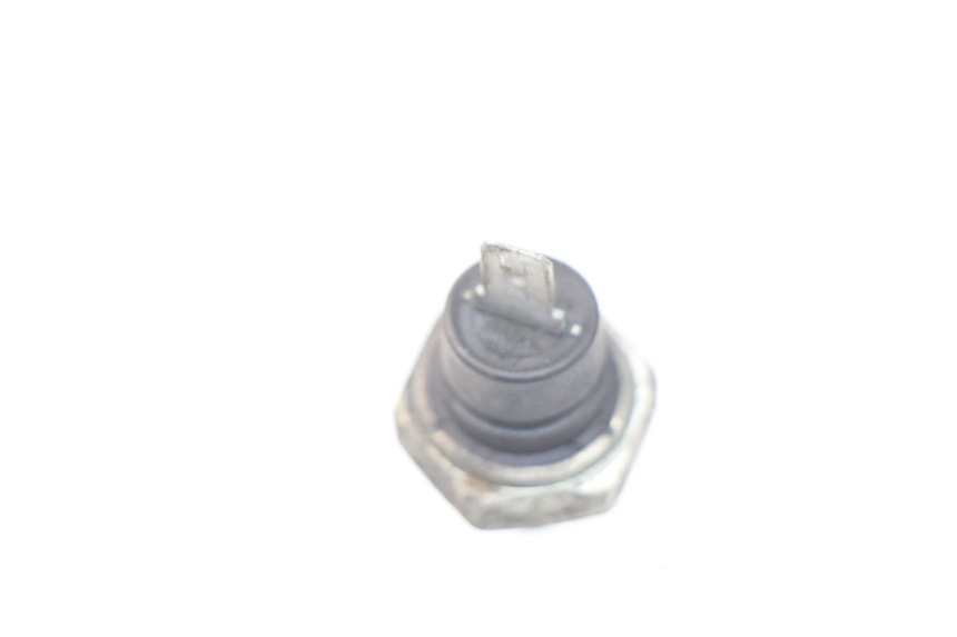 photo de ÖLDRUCKSENSOR PIAGGIO CARNABY 125 (2007 - 2011)