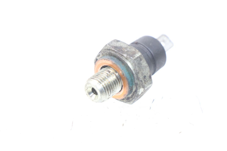 photo de ÖLDRUCKSENSOR PIAGGIO CARNABY 125 (2007 - 2011)