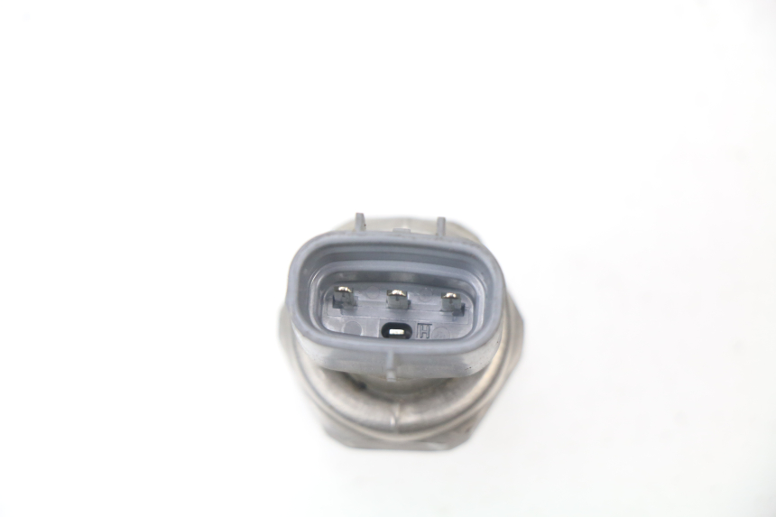 photo de ÖLDRUCKSENSOR HONDA VFR F 1200 (2010 - 2015)