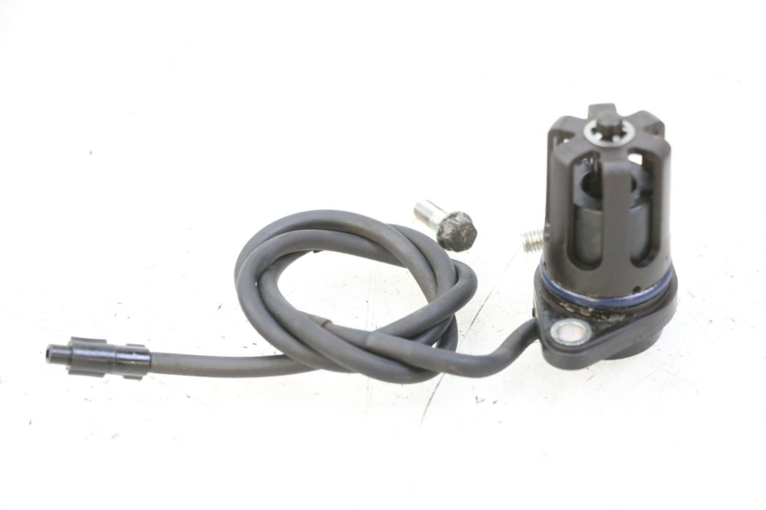 photo de ÖLDRUCKSENSOR YAMAHA FZ6 FAZER S2 600 (2007 - 2011)