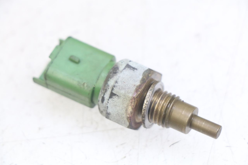 photo de WASSERTEMPERATURSENSOR PIAGGIO BEVERLY 125 (2010 - 2015)
