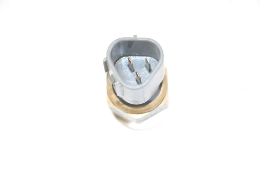 photo de WASSERTEMPERATUR SENSOR HONDA CB R 1000 (2018 - 2023)